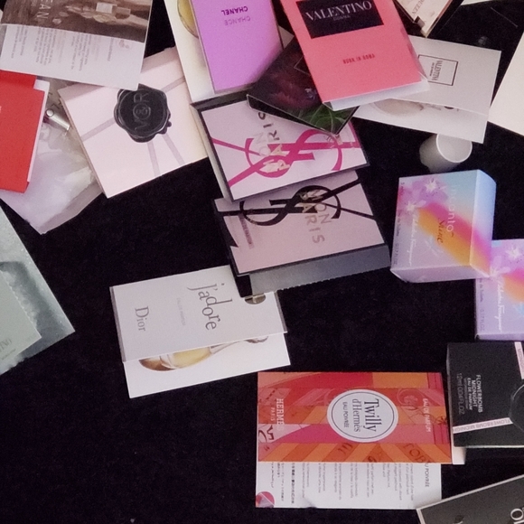 HIGH END FRAGERENCES/SAMPLES - Picture 14 of 14